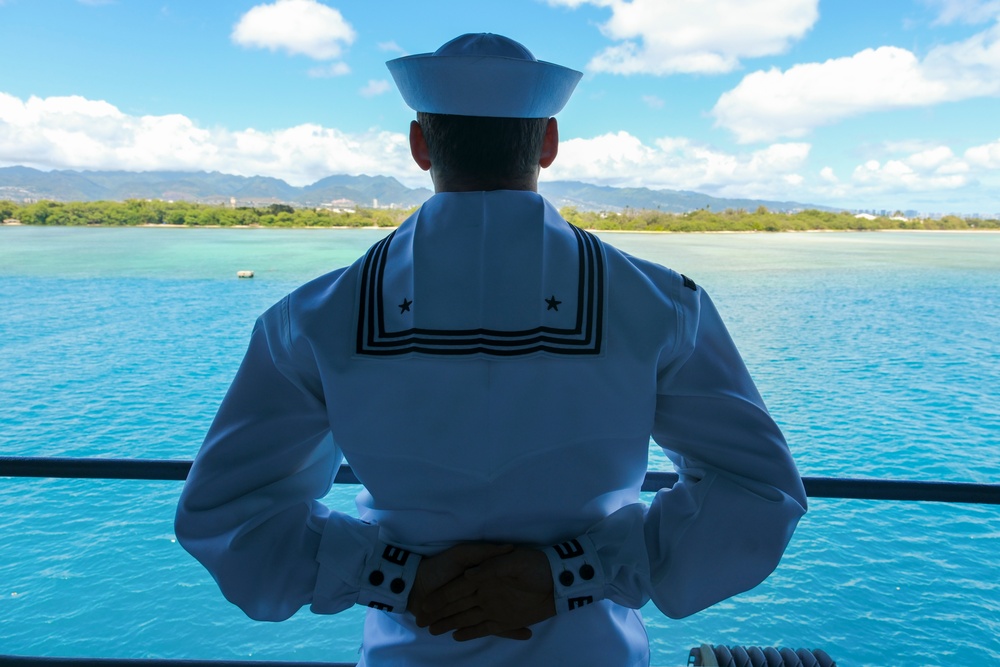 USS Frank Cable arrives to Joint Base Pearl Harbor-Hickam