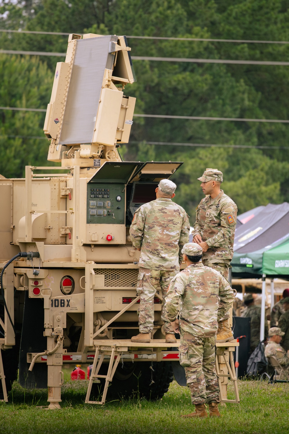 ADA soldiers operate Sentinel Radar