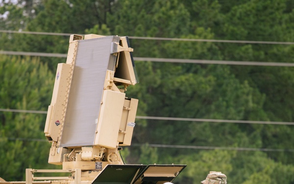 ADA soldiers operate Sentinel Radar