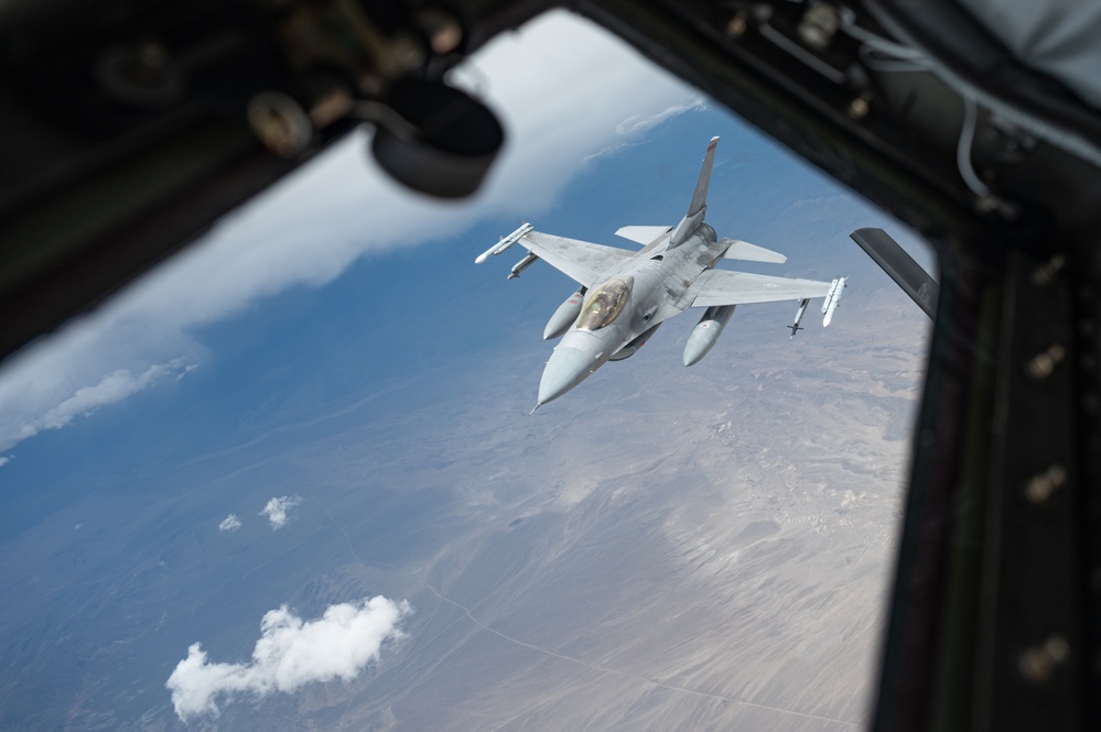 KC-135 Stratotanker refueling in action during Weapons School Integration