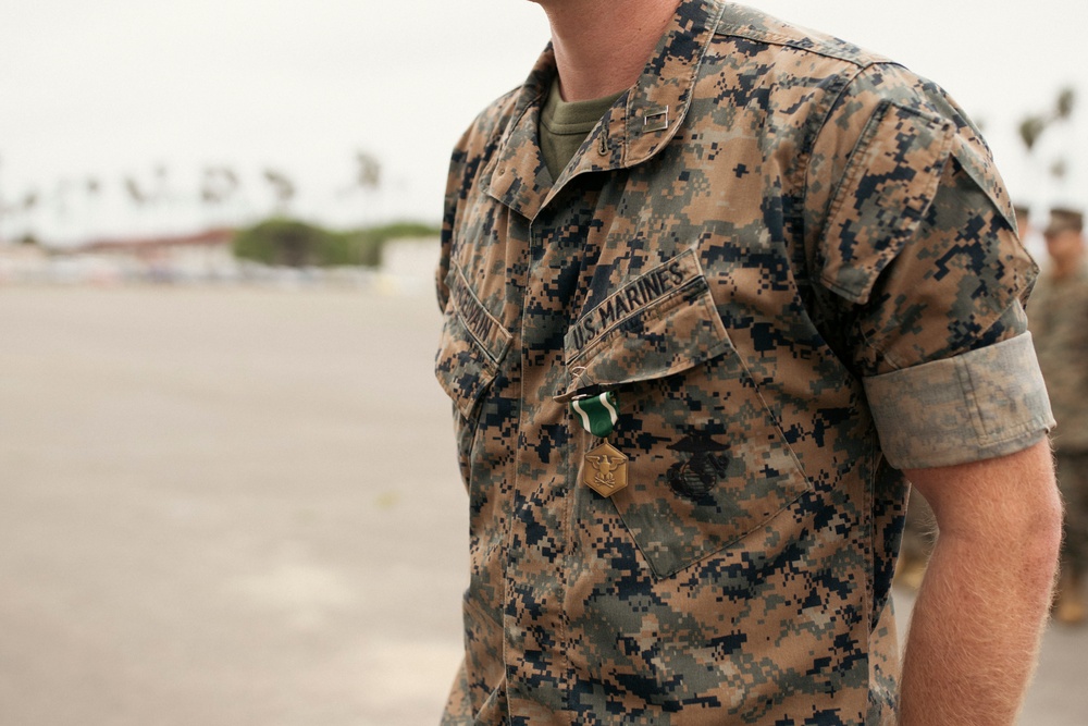 13th MEU holds award ceremony formation