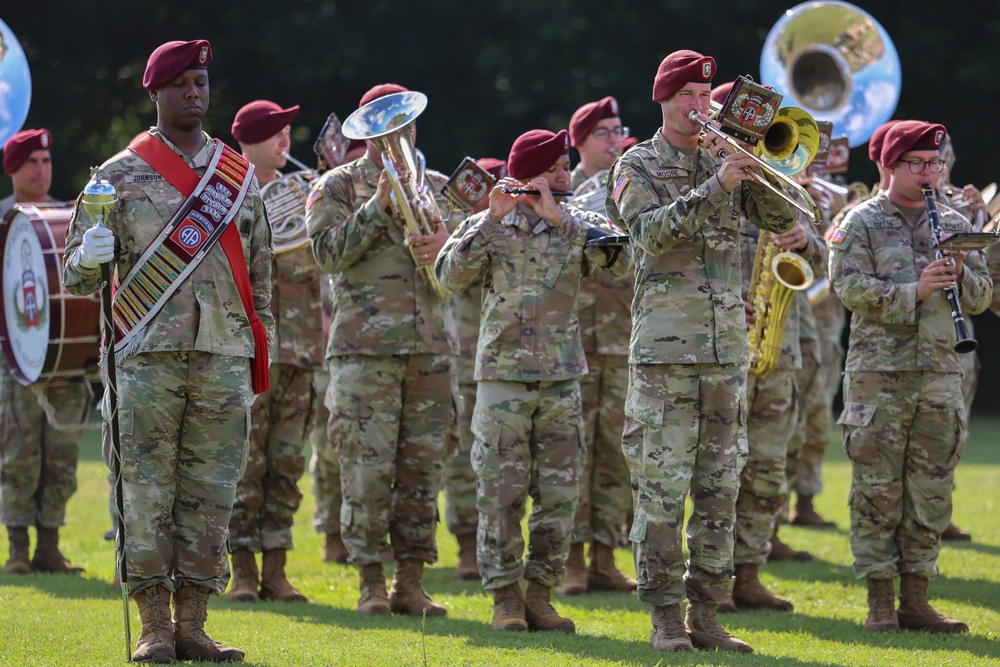 Fort Bragg Soldiers Graduate Basic Leadership Course