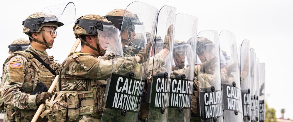 California National Guard conduct civil disturbance operations training