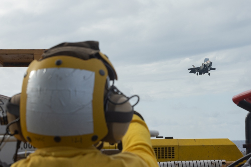 31st MEU | F-35B Lightning II flight operations