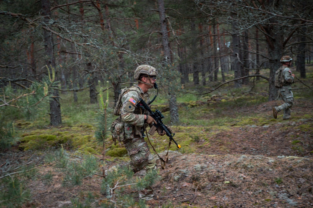 Michigan National Guard Infantry conduct training maneuvers in Latvia