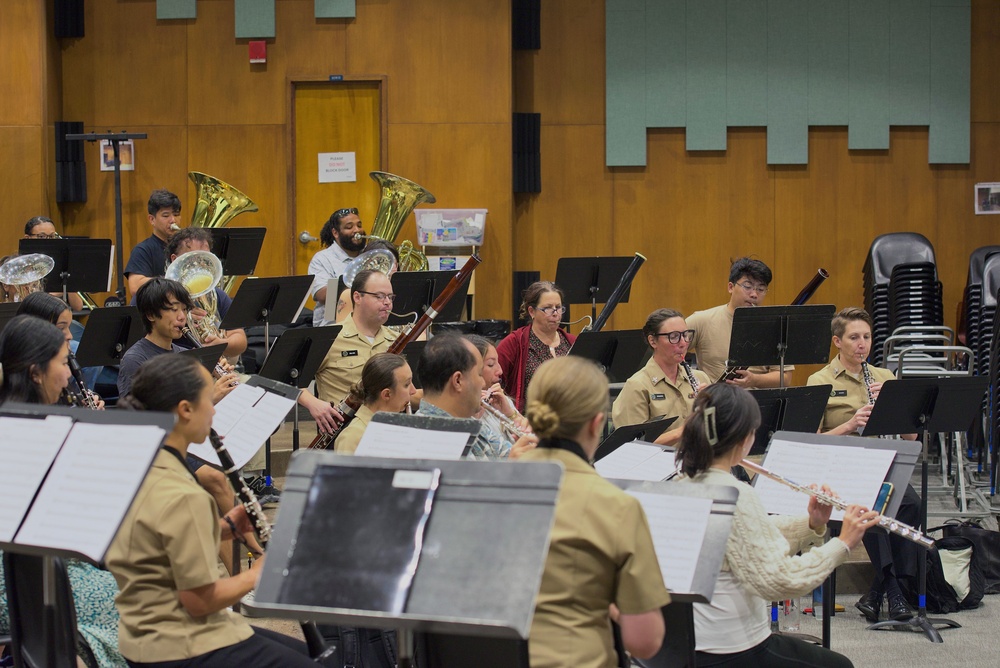 U.S. Pacific Fleet Band rehearses with the University of Hawai’i Bands