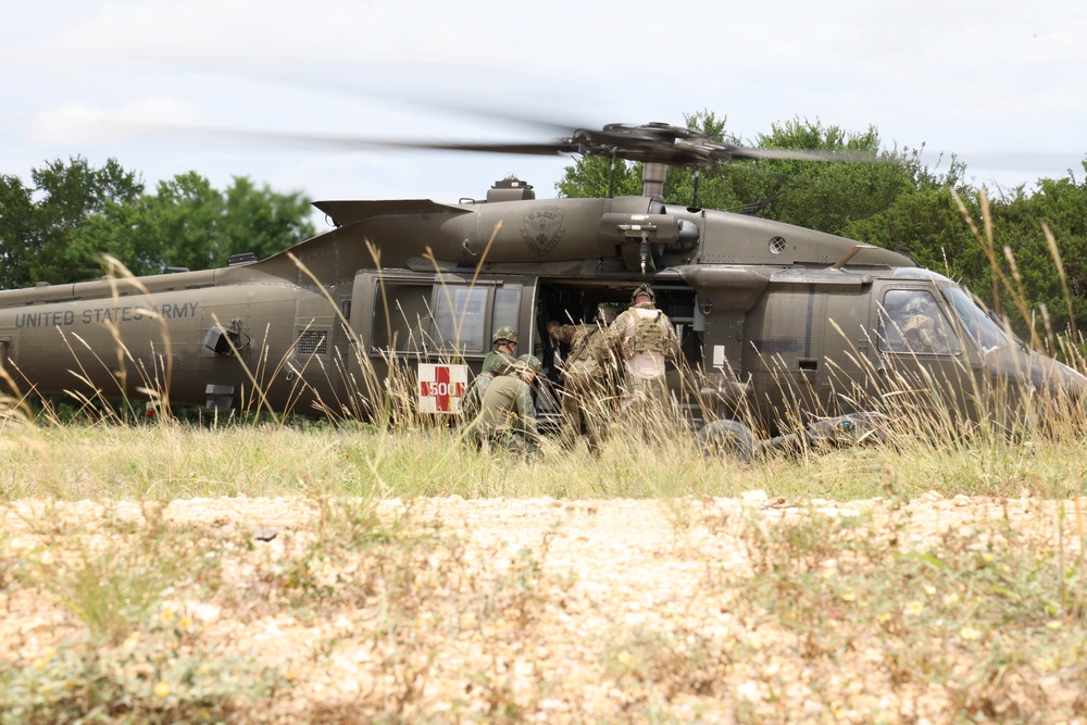 JEMX-25 Continues: Joint Forces Master Combat Medical Care and MEDEVAC