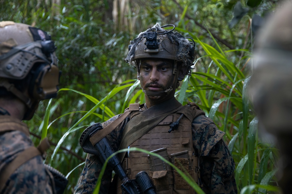 The High Ground: SOI-W Detachment Hawaii AIMC class 3-25 conducts an ambush at KTA