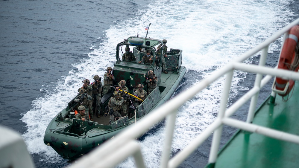 KAMANDAG 9: AFP, SOTF-P conduct Maritime VBSS Strike