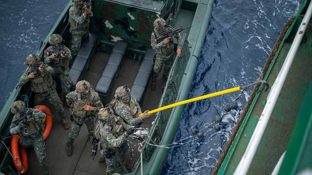 KAMANDAG 9: AFP, SOTF-P conduct Maritime VBSS Strike