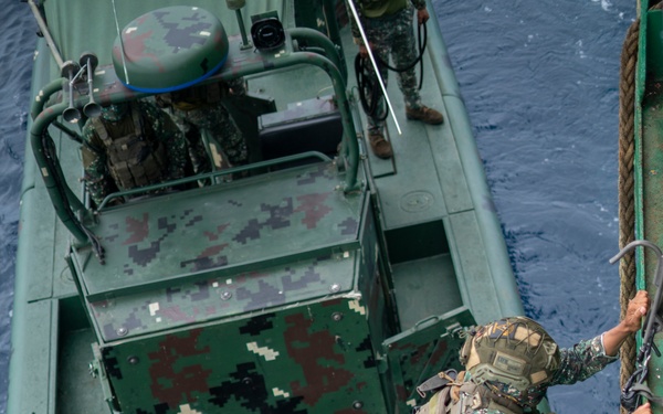 KAMANDAG 9: AFP, SOTF-P conduct Maritime VBSS Strike