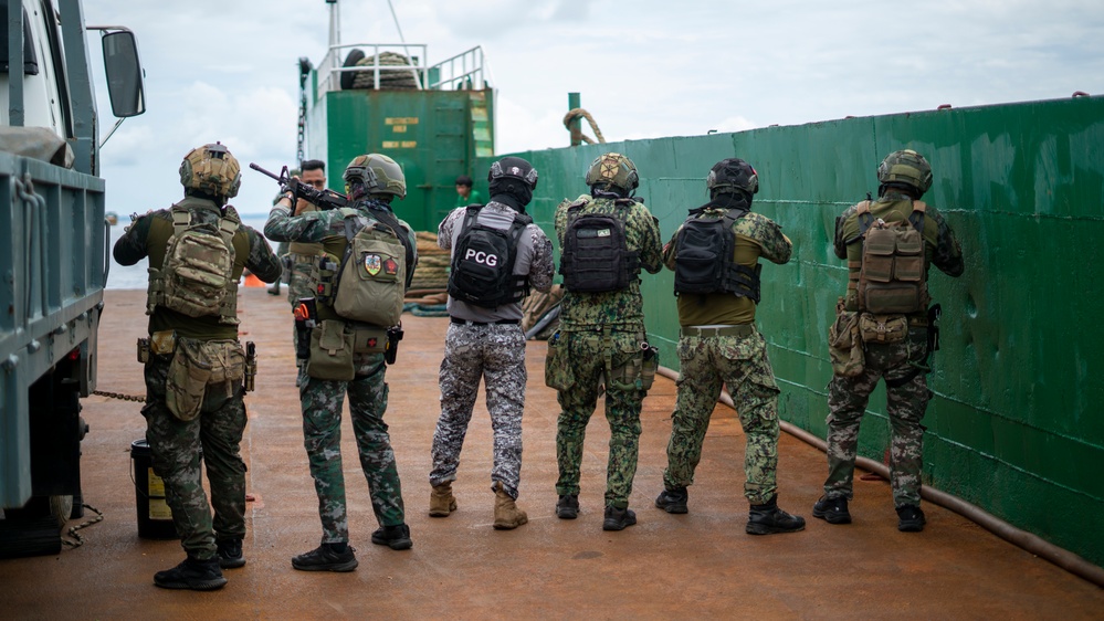 KAMANDAG 9: AFP, SOTF-P conduct Maritime VBSS Strike