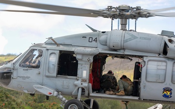 HSC-25 conducts helicopter torpedo retrieval training