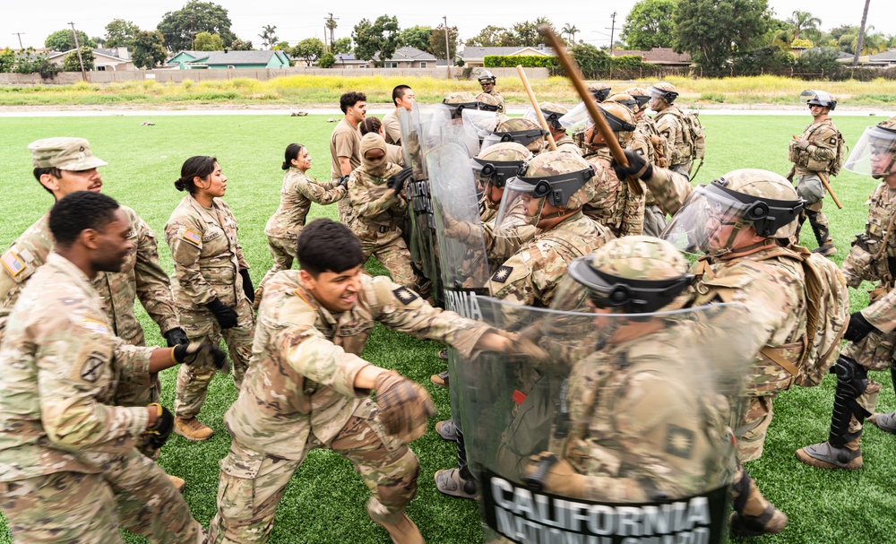 California National Guard conduct civil disturbance operations training