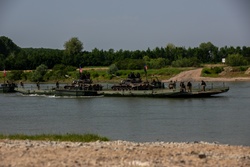 U.S. and Romanian soldiers Conduct Wet Gap Crossing during Saber Guardian 25 [Image 5 of 7]