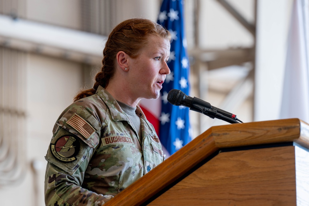 374 OSS Change of Command