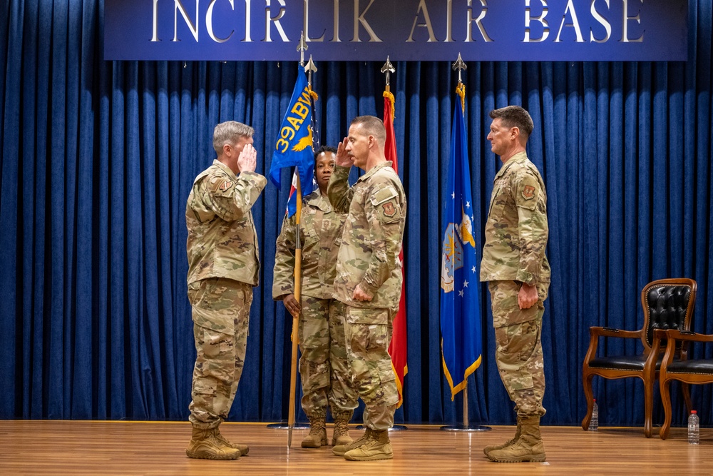 39th MDG Welcomes New Commander to Incirlik