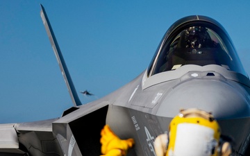 George Washington Conducts Flight Operations