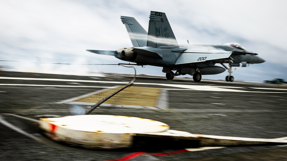 George Washington Conducts Flight Operations