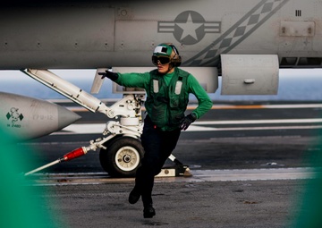 George Washington Conducts Flight Operations