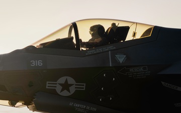 George Washington Conducts Flight Operations