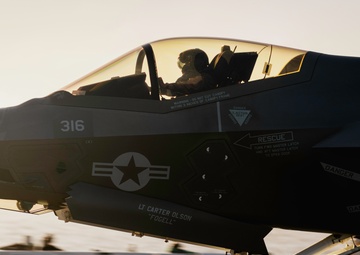 George Washington Conducts Flight Operations