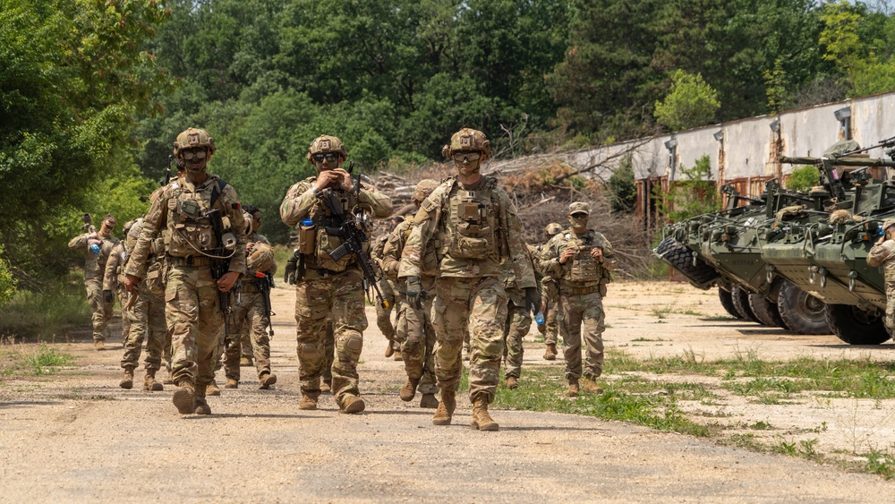4-2CR Conduct Urban Readiness Training at Saber Guardian 25