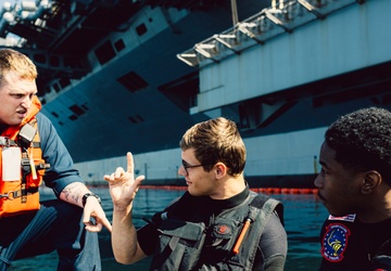 George Washington Conducts Small Boat Exercise
