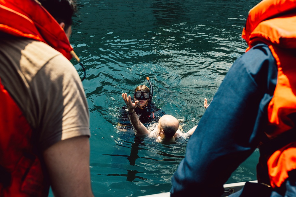 George Washington Conducts Small Boat Exercise