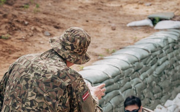 MING Infantry conducts trench warfare training
