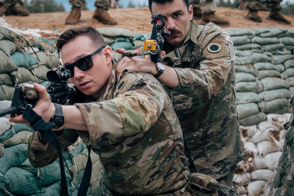 MING Infantry conducts trench warfare training