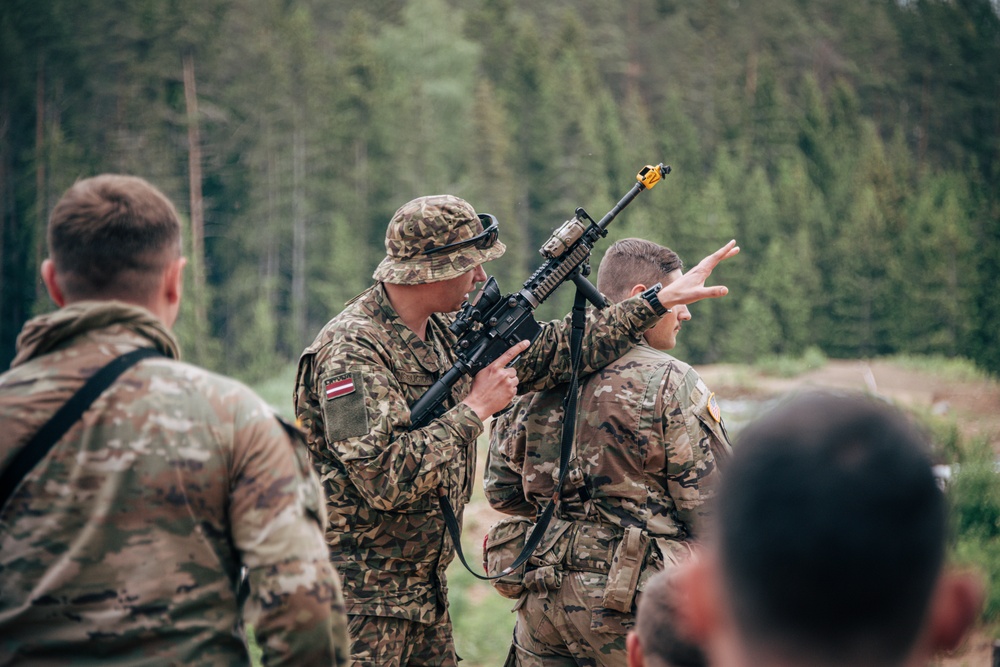 MING Infantry conducts trench warfare training