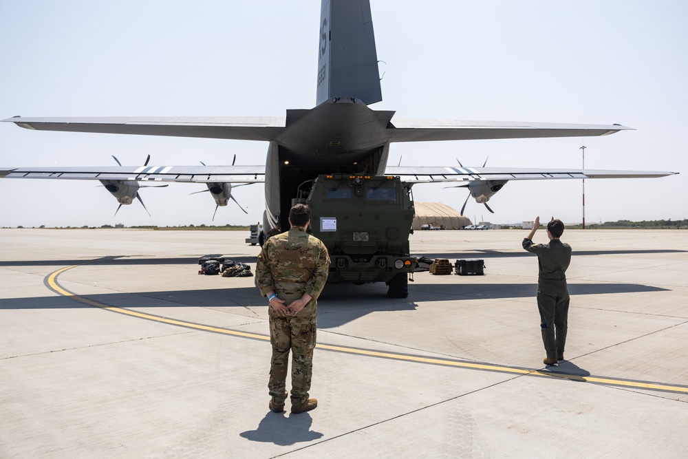 U.S. Marines bring high-powered rocket system to Romania during joint exercise