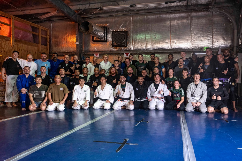 CJTF-HOA trains jiu-jitsu with French, Japanese partners