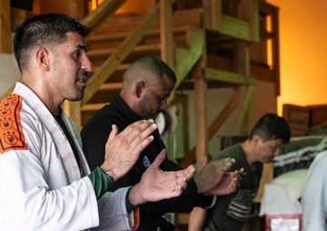 CJTF-HOA trains jiu-jitsu with French, Japanese partners