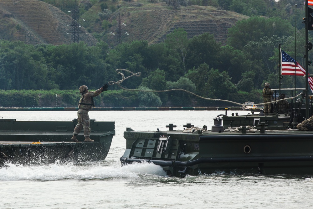7th Engineer Brigade Conducts Wet Gap Crossing In Romania