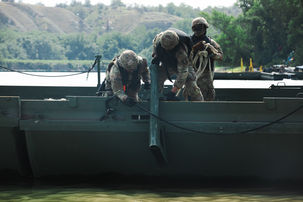 7th Engineer Brigade Conducts Wet Gap Crossing In Romania