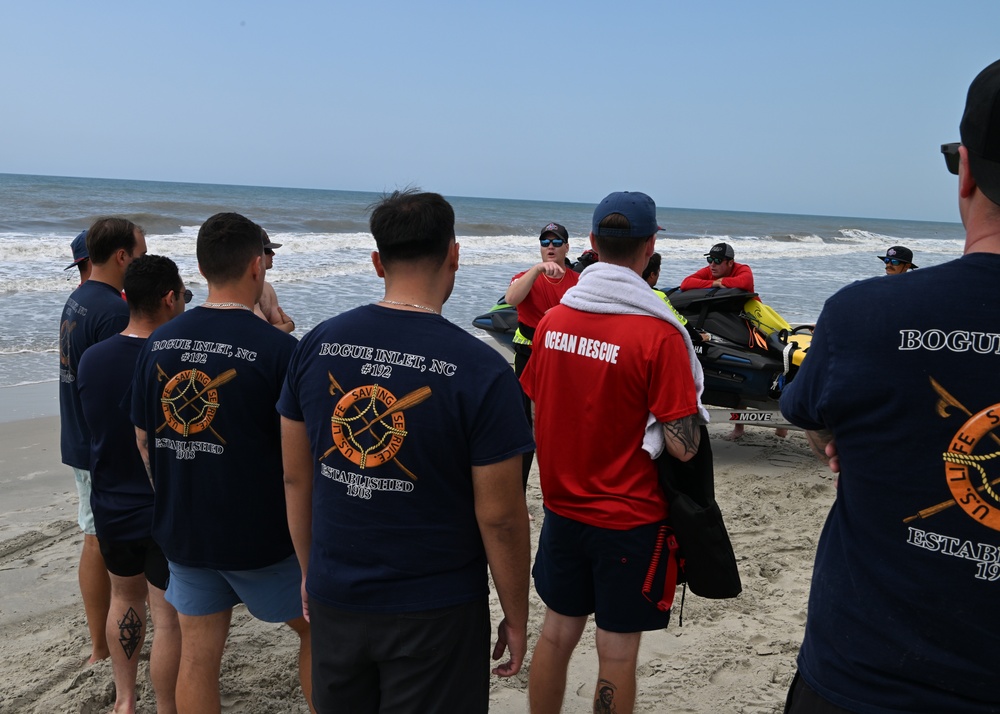 Coast Guard conducts joint training with Indian Beach Fire Department