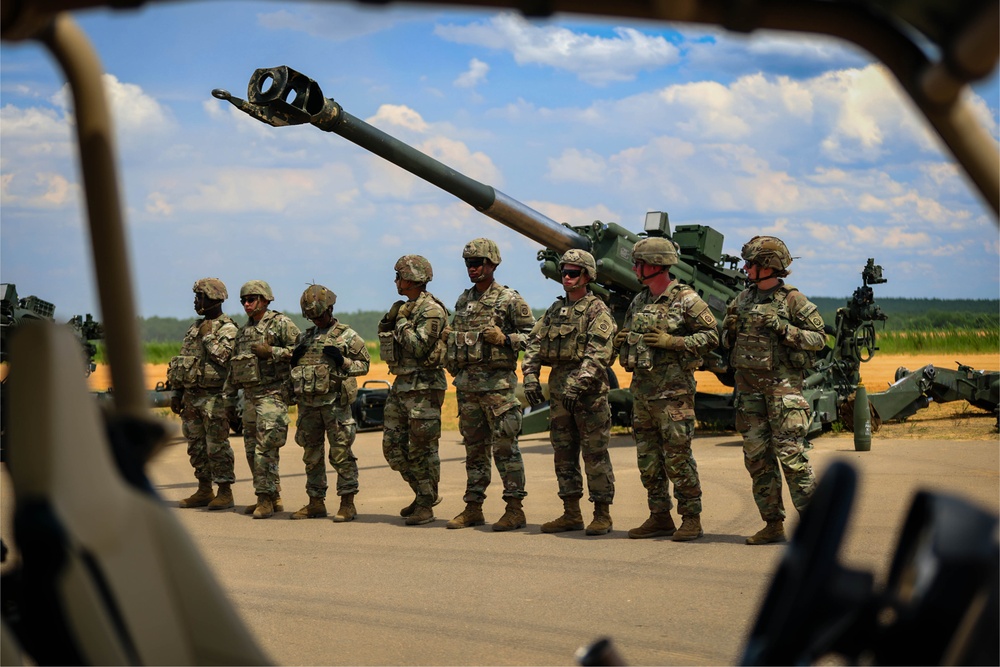 82nd Airborne Division: Artillery Live-Fire Training