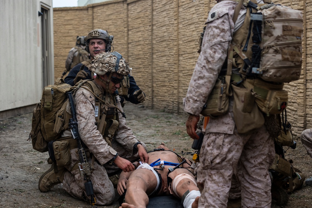 V31 Marines execute EOTG air raid course