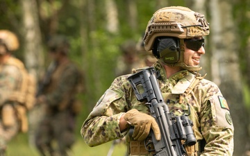 U.S. Marine 2nd LAR and Portuguese Service Members conduct Integrated Patrol