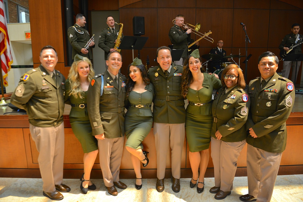 NYCRB Future Soldiers take oath during Army Birthday 250th reception