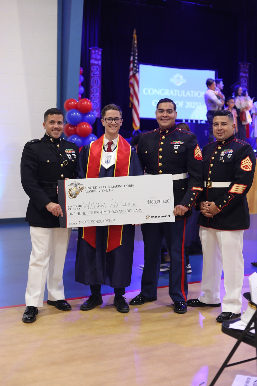 Recruiting Station Houston student receives NROTC Scholarship