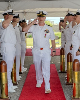 EOD Mobile Unit 2 Holds Change of Command Ceremony