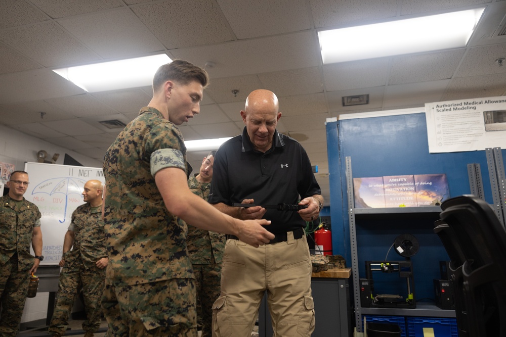 Defense Science Study Group Visits Combat Logistics Battalion 8, Innovation Campus