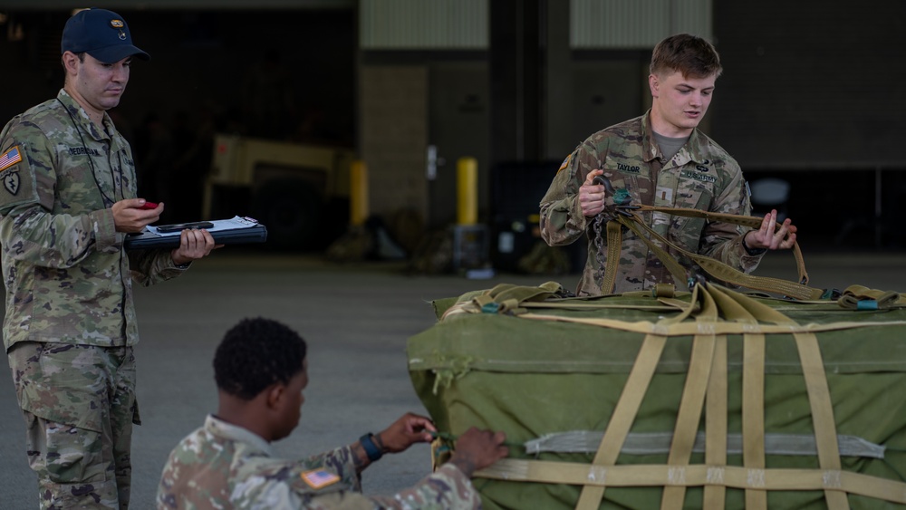 Best Air Assault Competition for Week of the Eagles 2025