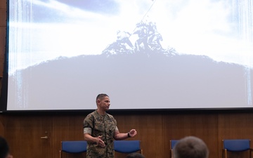 SMMC speaks to the Marines for Life Program