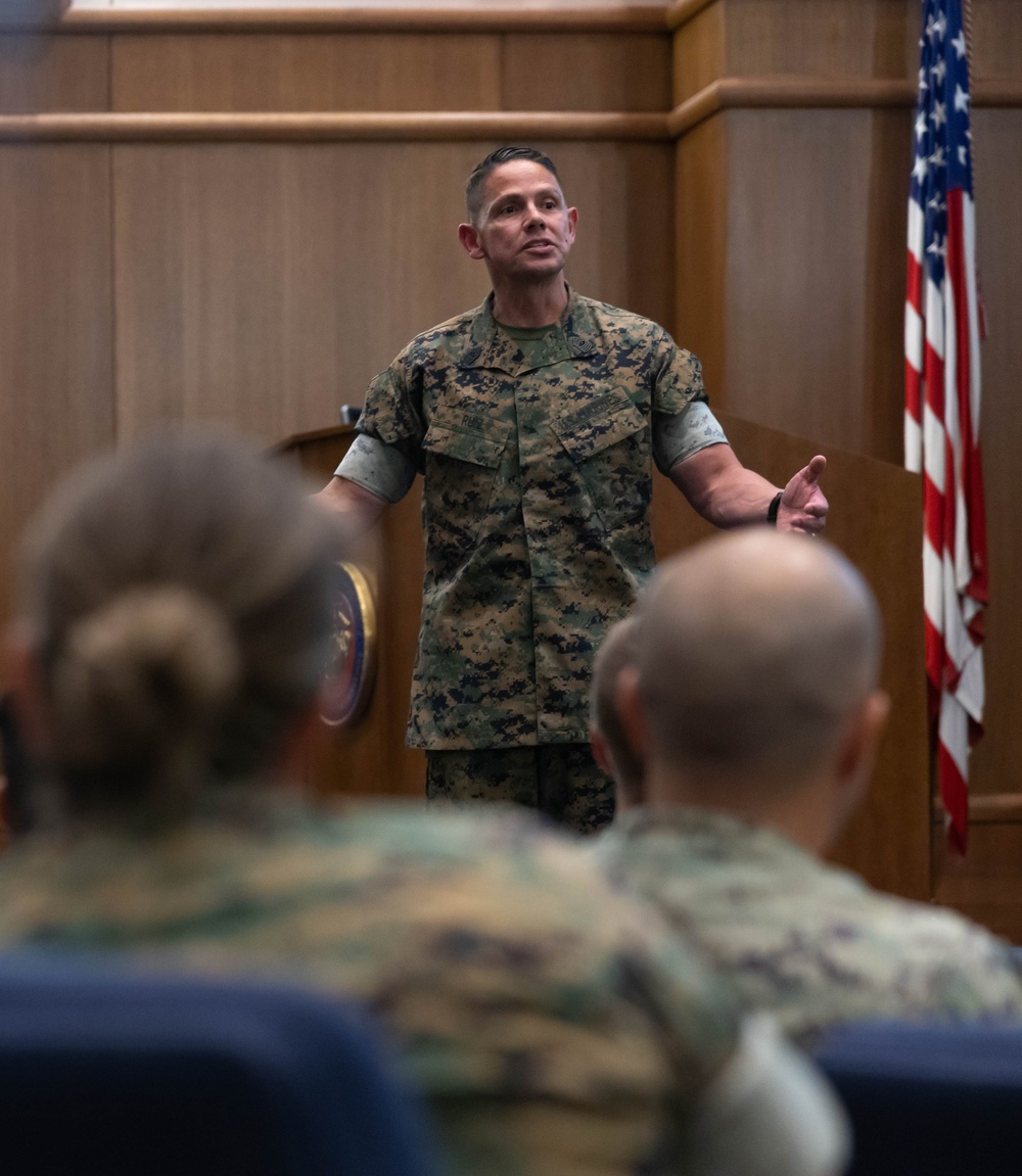 SMMC speaks to the Marines for Life Program