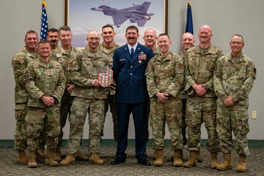 Lehman celebrates retirement at 122nd Fighter Wing