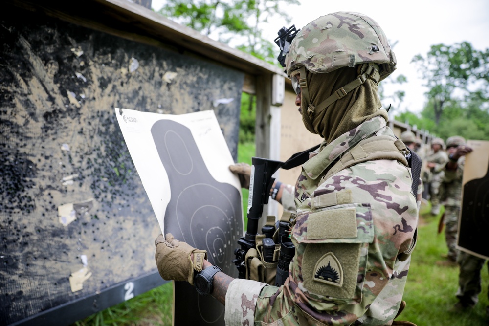 District of Columbia National Guard soldiers compete in Top Shot competition during Annual Training